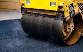 Best Driveway Repair and Patching  in Elmwood, IL